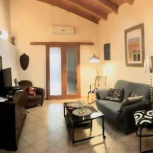 loft-apartment.sicilyhotelsitaly.net/